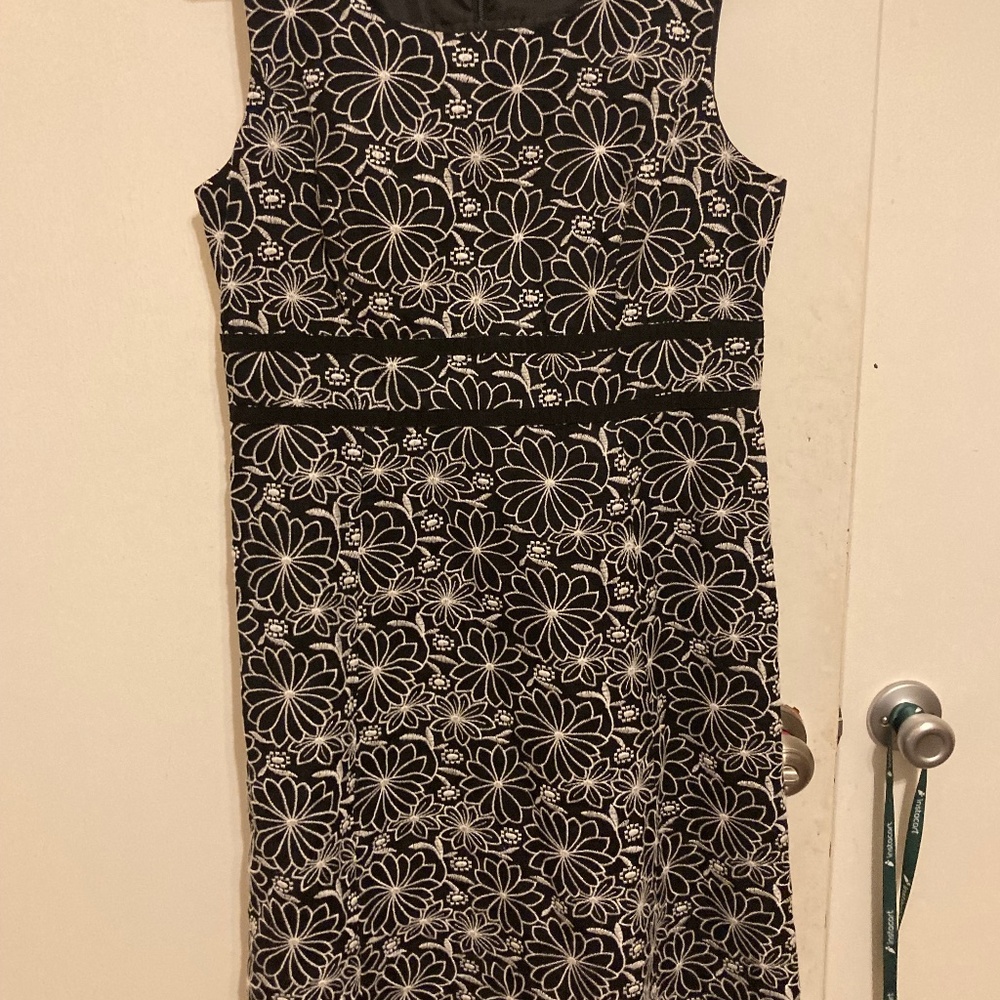 Talbots Black White floral embroidered dress